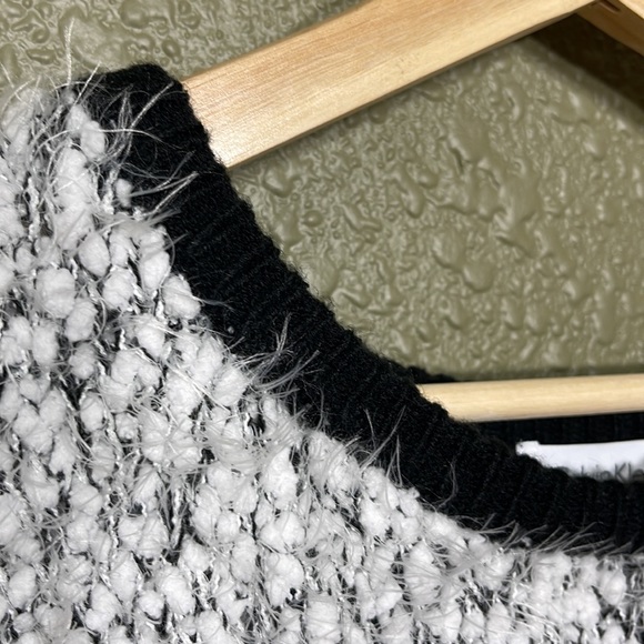 CALVIN KLEIN Stripe Super Soft Sweater - Picture 6 of 8